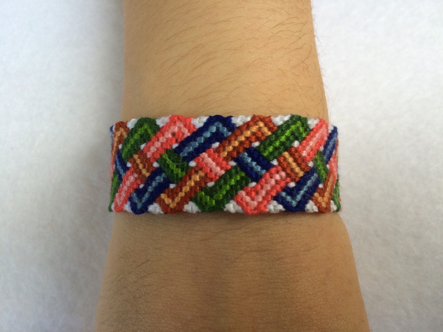 Overlapping ZigZag Friendship Bracelet