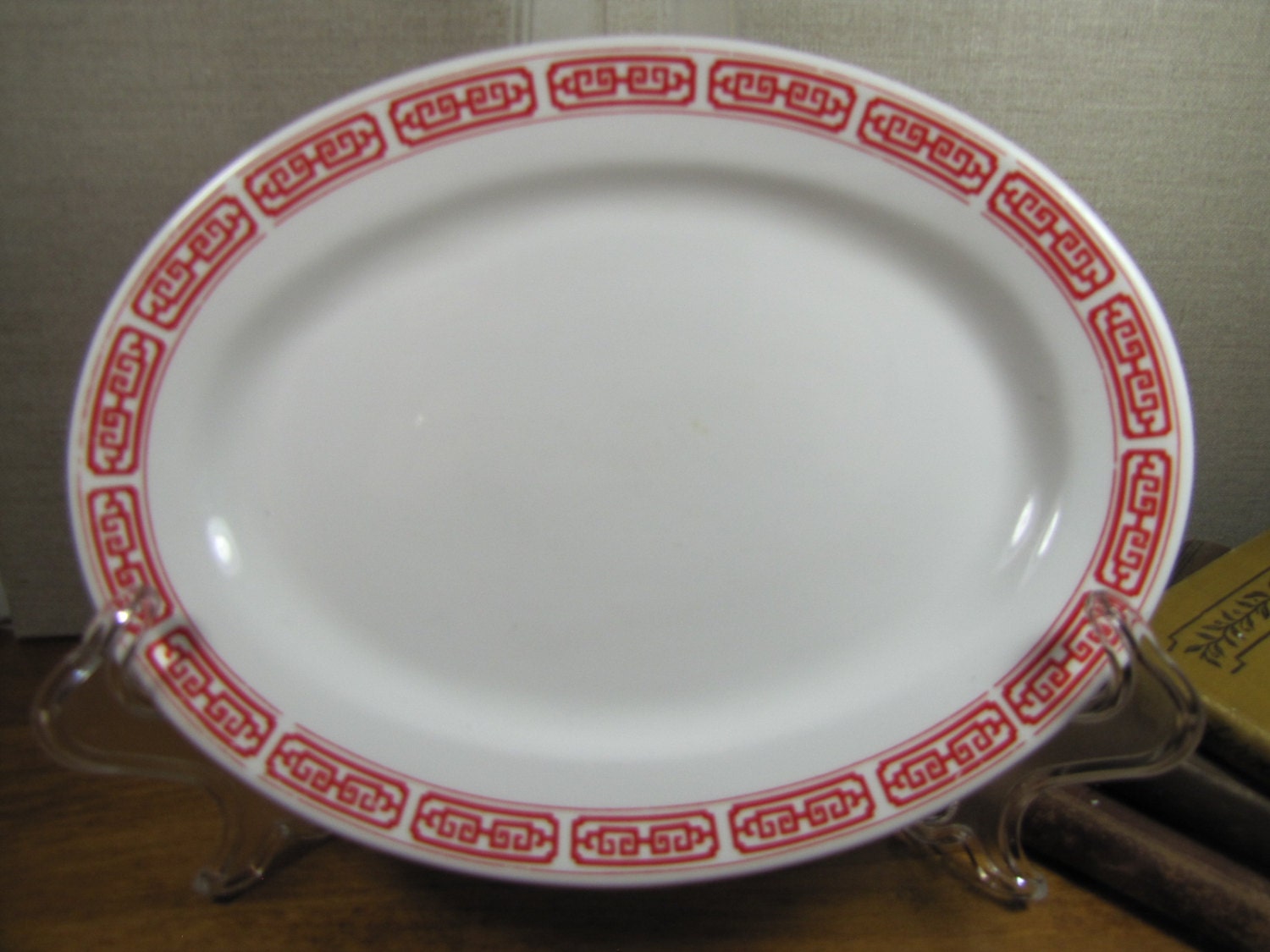 Cameo Durable China Serving Platter Red Geometric Border Haute Juice
