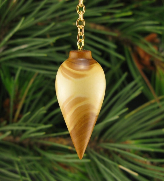 Yew Wood Dowsing Pendulum // Wooden Pendulums