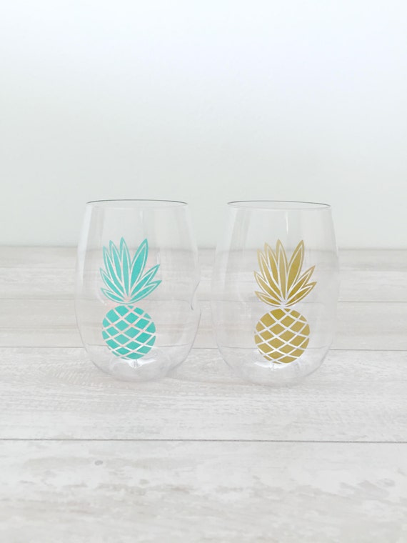 Pineapple Wine Glasses Set of 4