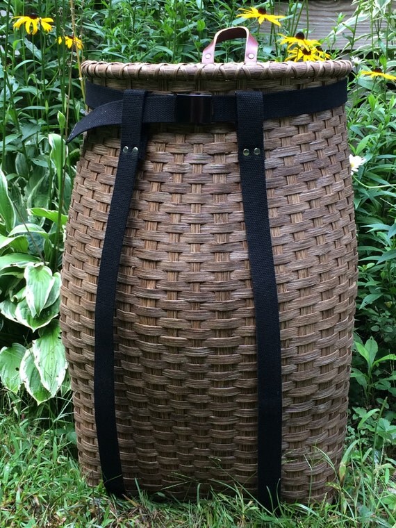 Hand woven Adirondack Pack Basket by HookandWeaveDesigns on Etsy