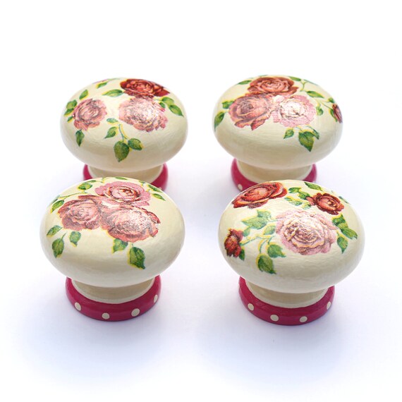 1 Single Door Knob with Red Spray Roses Wooden Drawer Knob