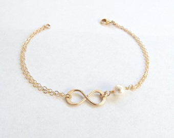 Gold Infinity Bracelet, Mother of the Bride Bracelet,Pearl Bracelet Bridesmaid Gift Gold Bridesmaid Gift Romantic Wedding Gift