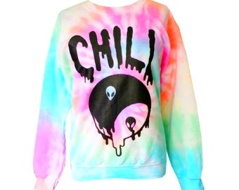 Chill Sweatshirt - Yin Yang - Pastel Tie Dye Chill Sweatshirt - Screen Printed Alien Shirt, Pastel Goth Jumper - Drippy Grunge Sweatshirt