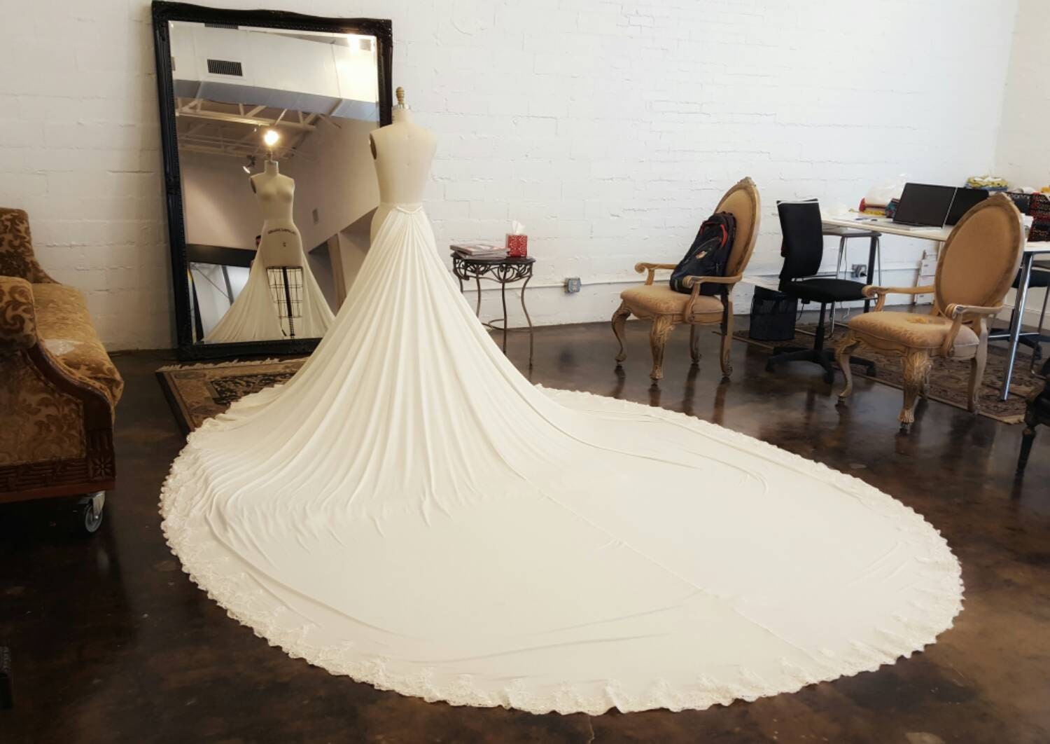 Unique Detachable Train For Wedding Dresses By Idocouturebridal 