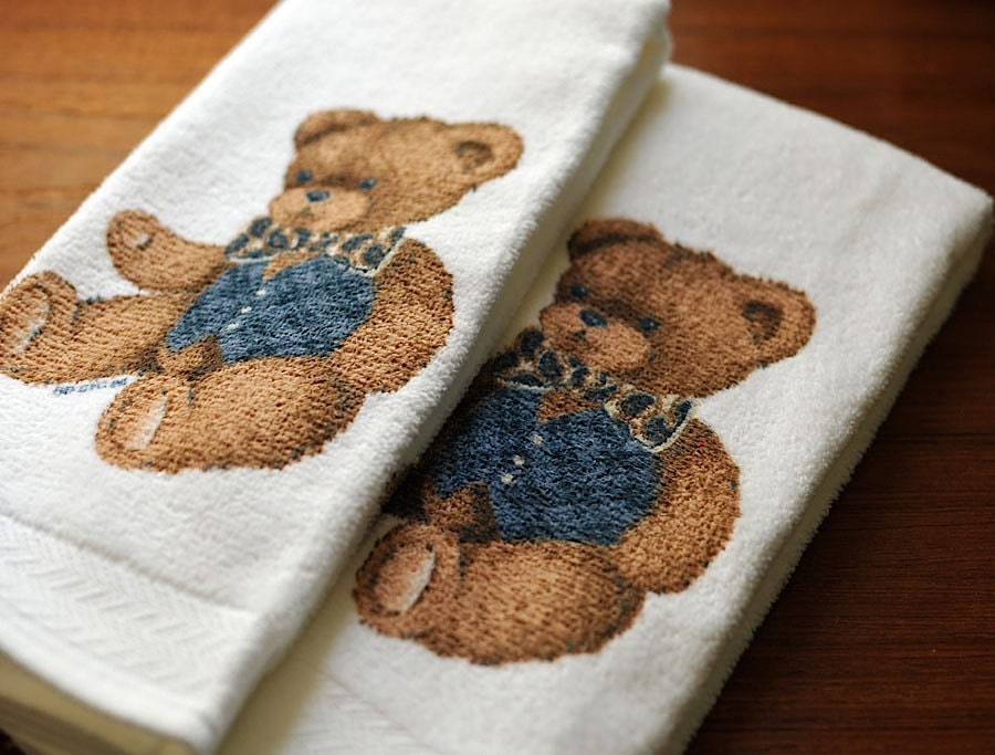 bears hand towels