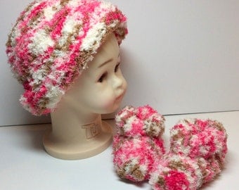Ultra Soft Hand Knit Baby Hat and Booties Set