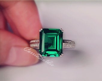 Classic Emerald Ring Emerald Engagement Ring/ Wedding Ring 925 Sterling Silver Ring White Gold Plated Anniversary Ring