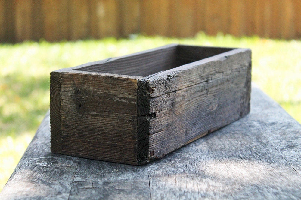 12 Rustic Planters Box 3.75H Short Version