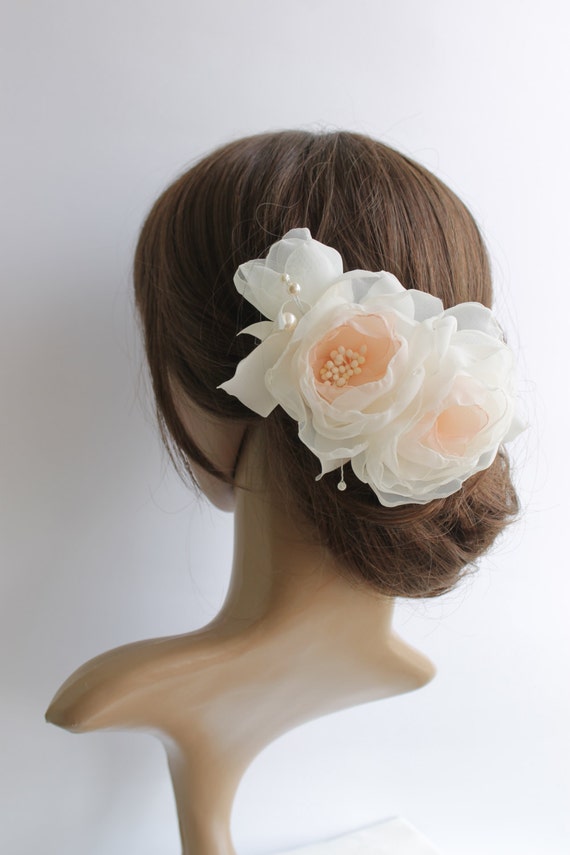 Bridal Fascinator 13х9см Peach With White By Shovkovakvitka