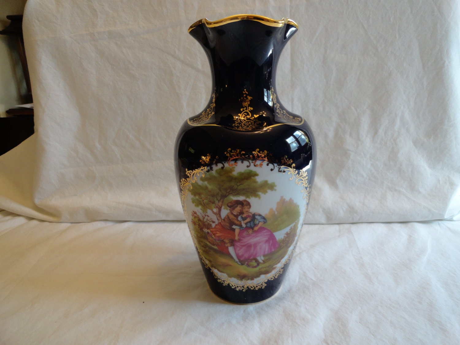 Beautiful Limoges France Porcelain Vase Signed By Fragonard