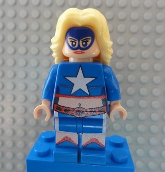 stargirl minifigure