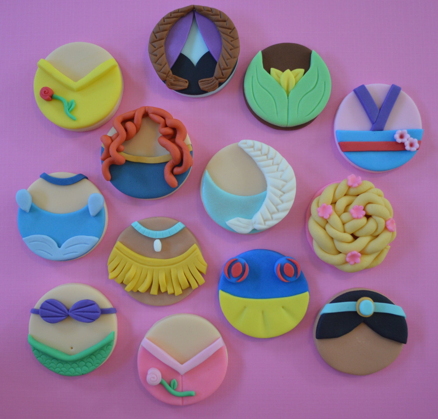 12 Disney Princess Cupcake Toppers Fondant 