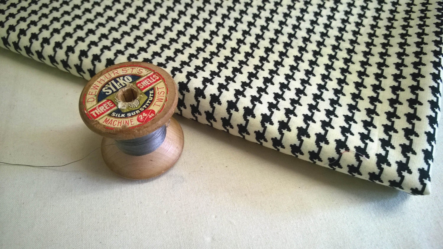 hounds tooth cushion