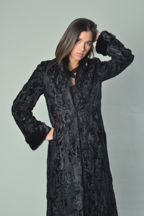 Coyote Fur Coat >> Luxury gift/Black Persian Lamb Coat with Mink Collar & Cuffs/ Coyote Fur Coat >> Luxury gift/Black Persian Lamb Coat with Mink Collar & Cuffs/