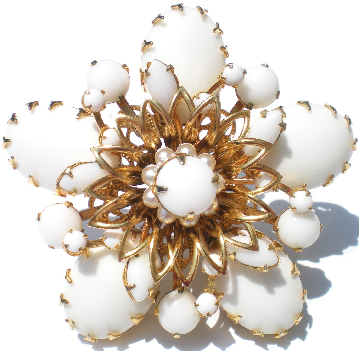 Vintage Jewelry Brooch White Milk Glass Flower on Gold Tone