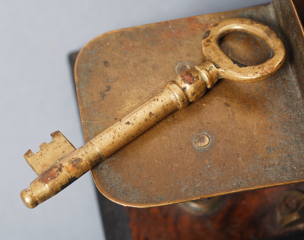 Vintage brass skeleton key old patina