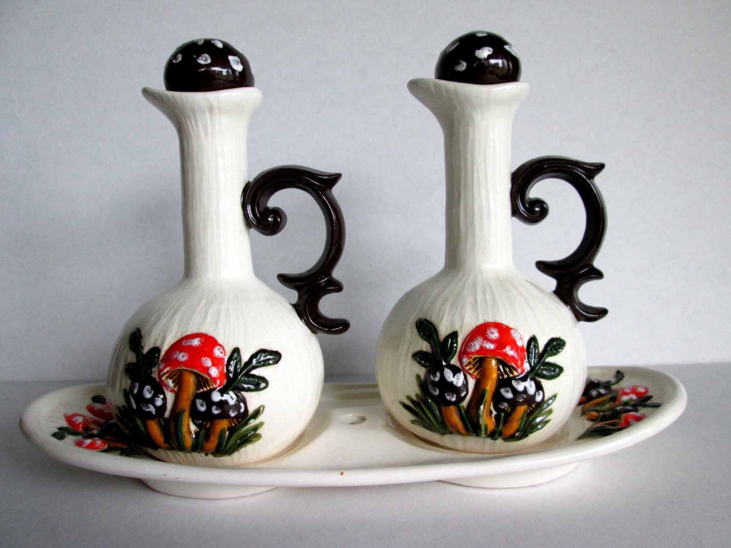 Vintage Oil and Vinegar Cruet Set with Tray by LibertyKnits