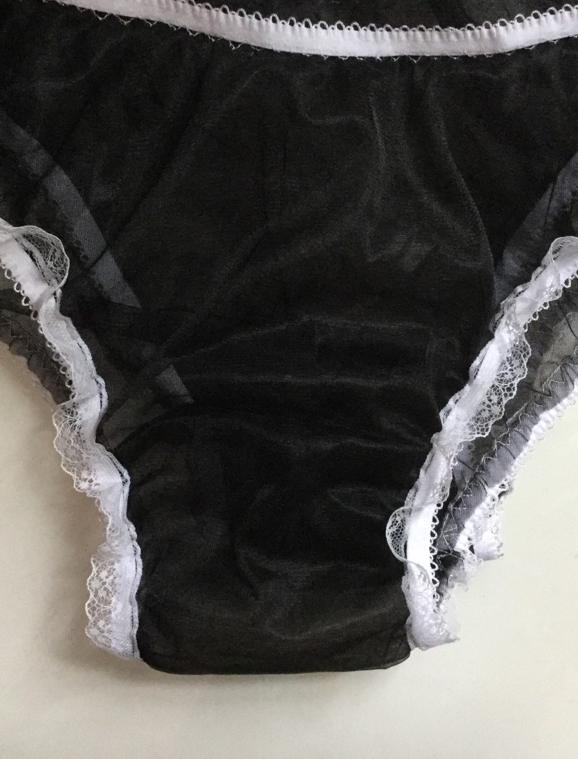 Sheer nylon bikini panties contrasting trim vintage style open