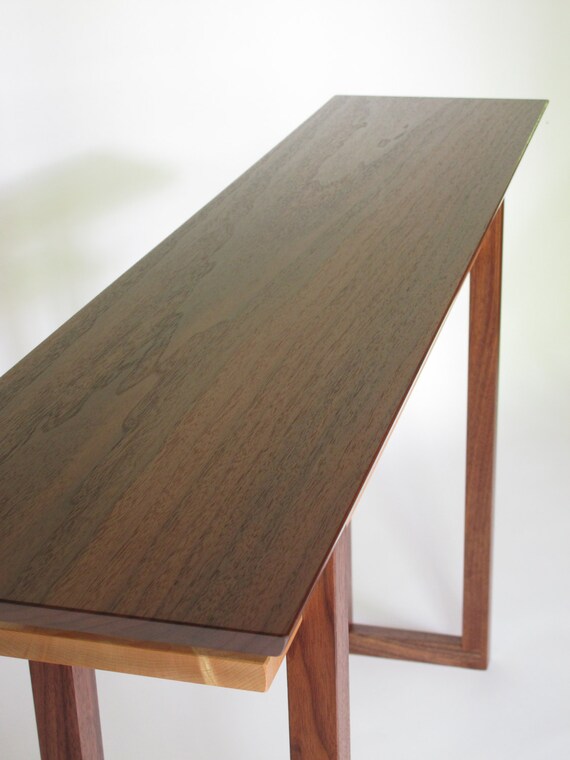 Modern Wood Narrow Dressing Table for narrow by MokuzaiFurniture