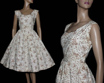 Vintage 1950s Dress Floral Novelty Print Rockabilly Garden Party Mad Men Couture Pinup Bombshell Femme Fatale