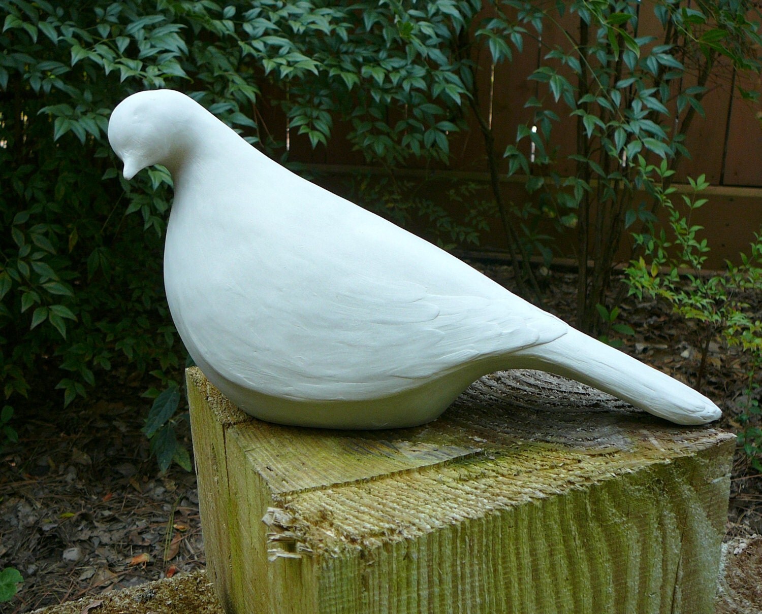 Pair of Large Minimalistic Dove Statues Modern Yard Art