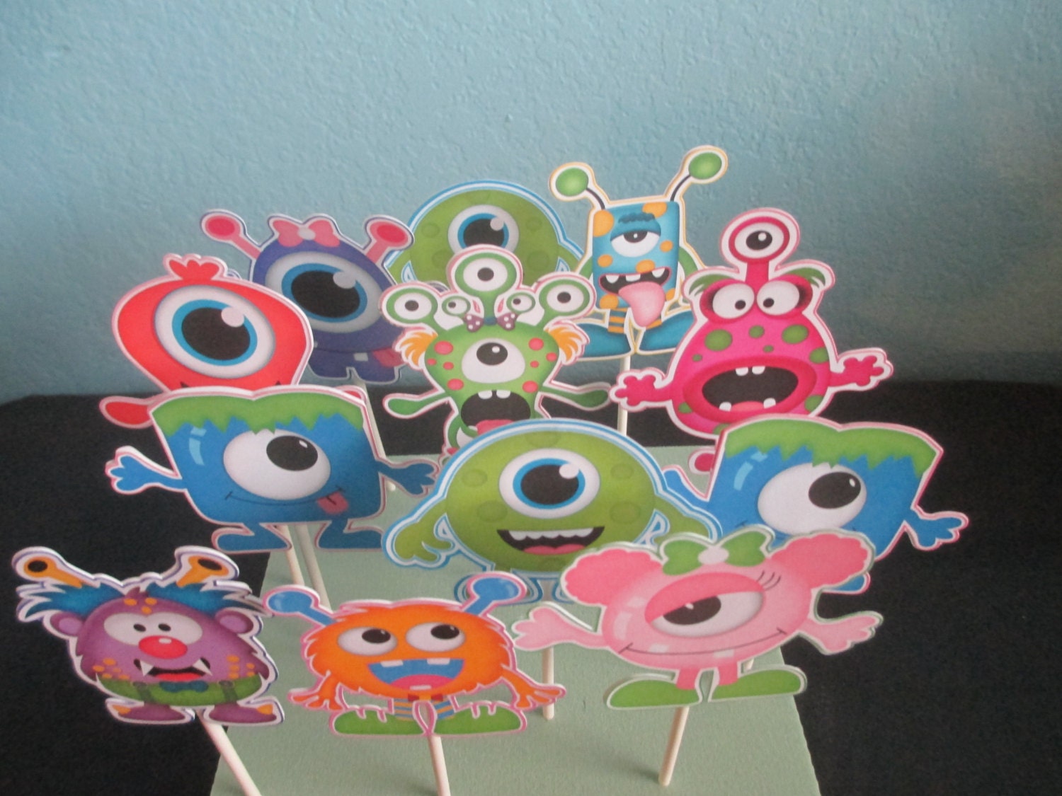 Monster cupcake toppers 12 Monster toppersMonster baby