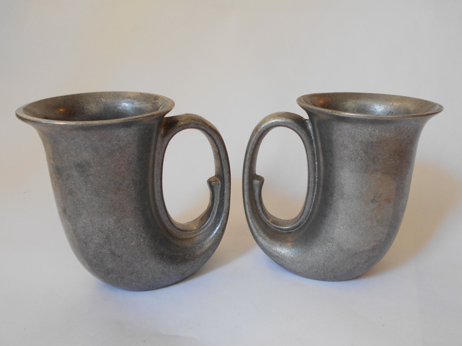 Vintage Pair of Pewter Horn Shaped Beer Mugs / Stein Vikings