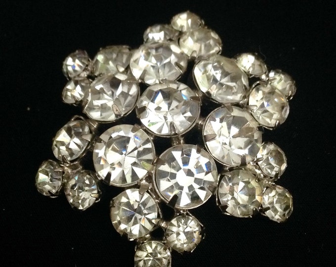 Storewide 25% Off SALE Vintage Snowflake Style Designer Cocktail Brooch Set With Beautiful Marquis Cut Clear Rhinestones