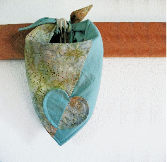 DESIGNER DOG BANDANA Heart Collection / Medium & Large Dogs