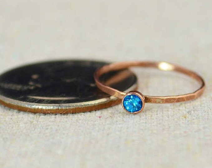 Dainty Copper Blue Zircon Ring, Hammered Copper, Blue Zircon Mother's Ring, Decembers Birthstone Ring, Copper Jewelry, Blue Zircon Ring