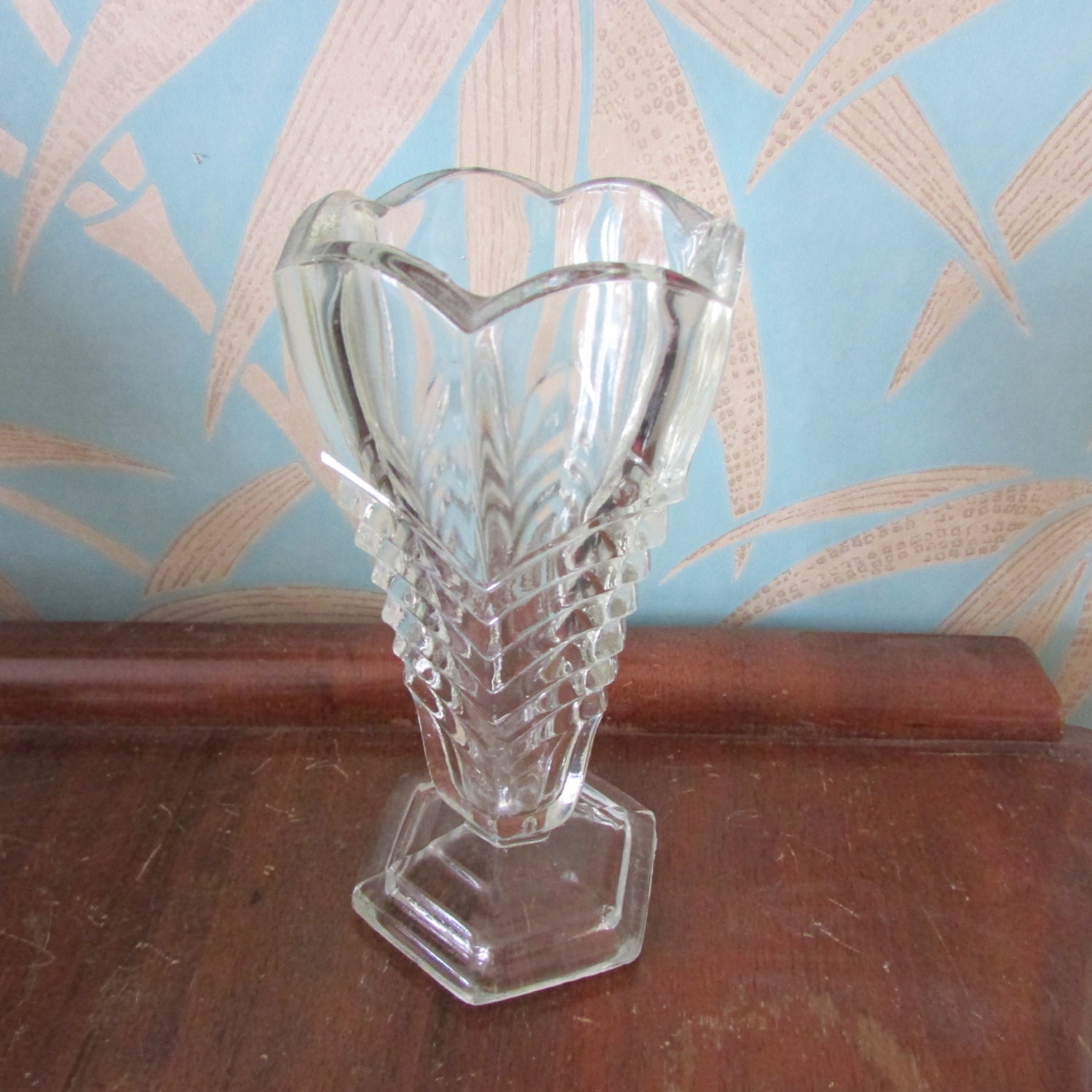 Art Deco Davidson Clear Chevron Glass Vase