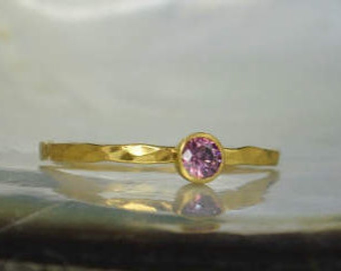 Dainty Solid 14k Gold Alexandrite Ring, 3mm gold solitaire, solitaire ring, real gold, June Birthstone, Mothers RIng, Solid gold band, gold