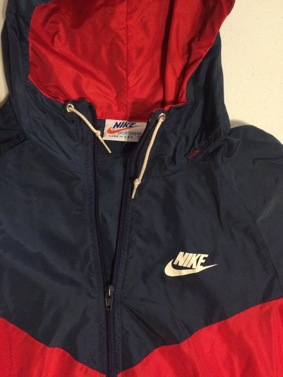 navy nike windbreaker