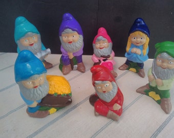 the seven dwarfs garden gnomes