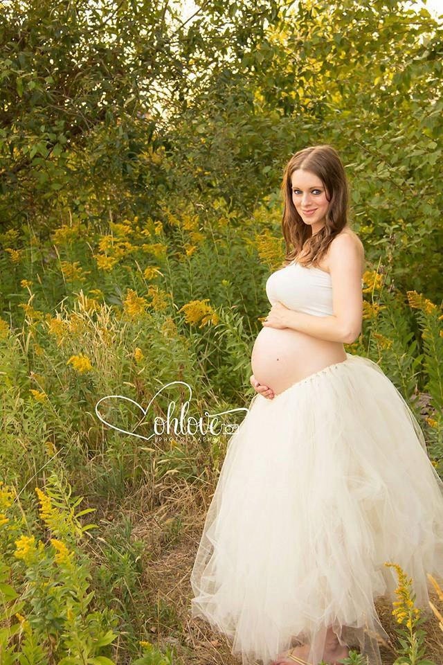 Maternity tutu dress