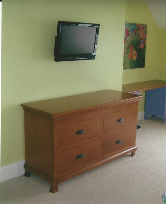 4 Drawer Honey Oak Dresser