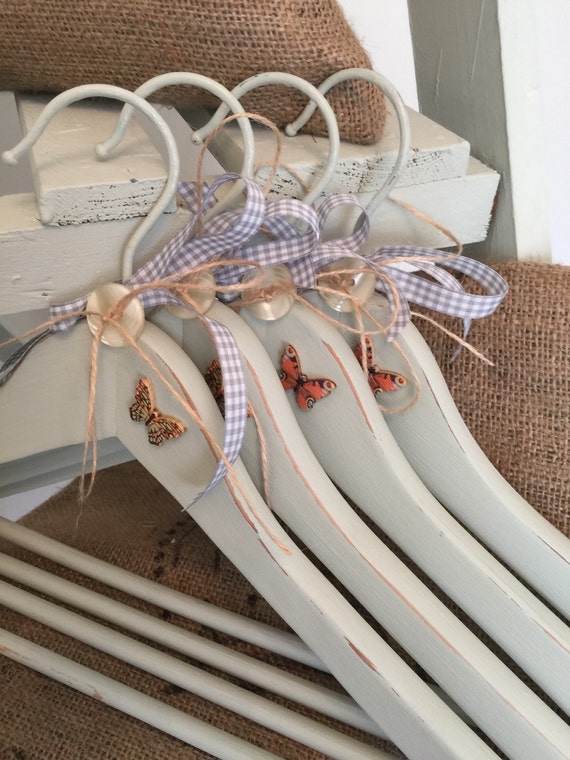 Pastel Green Bridesmaids Hangers - Set of 4 Custom Personalised Wedding Hangers - Custom Painted Decorative Hangers - Set of Bridal Hangers