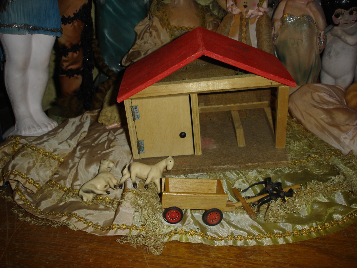 Vintage Miniature Wood Dollhouse Horse Stable and Cart