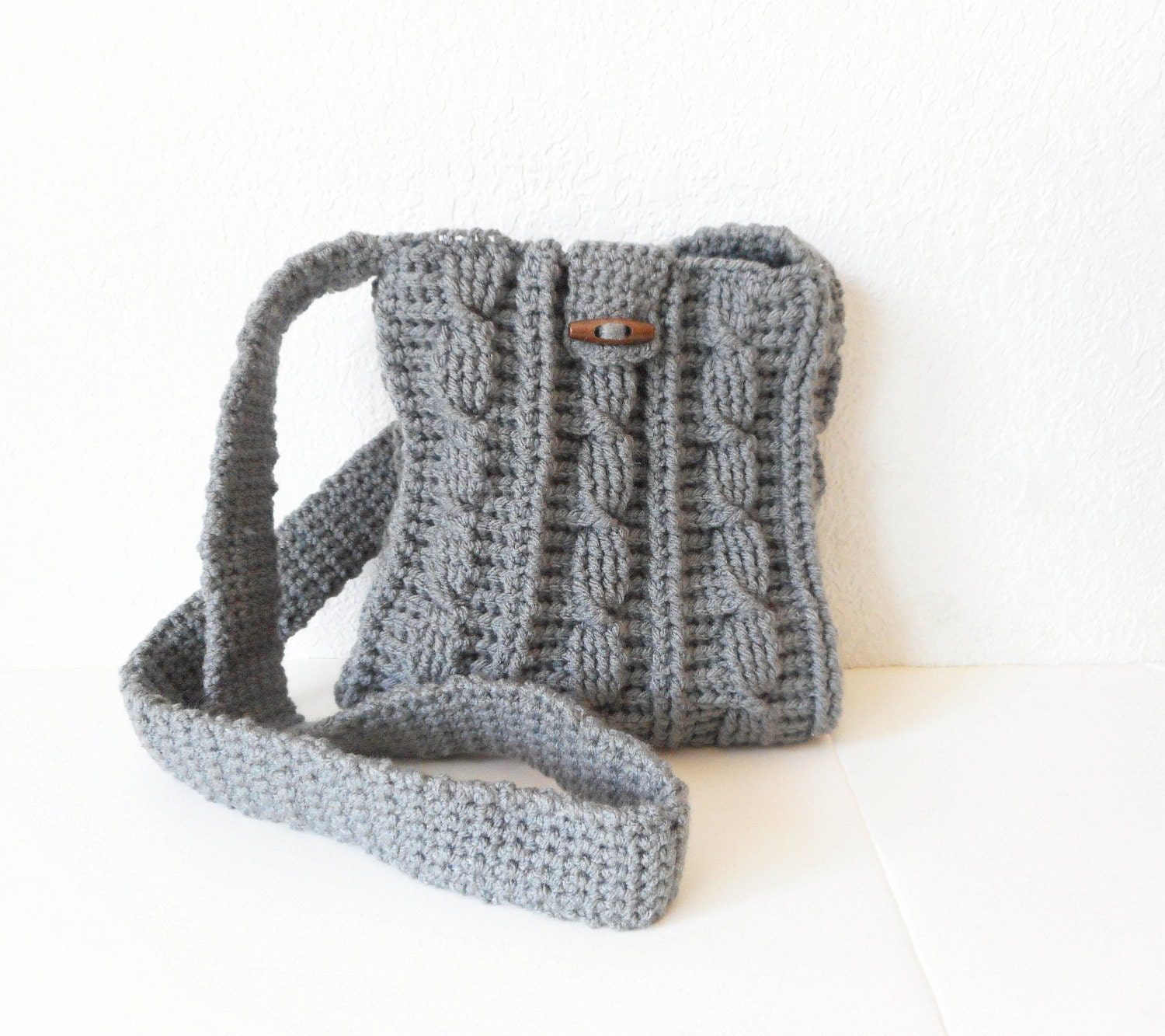 Cable Stitch Sling Purse in Pewter with Denim Lining by luvbuzz