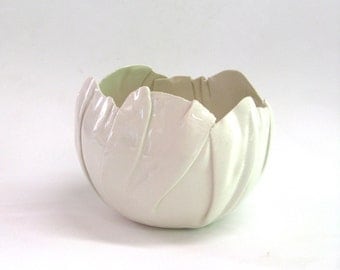 hand built porcelain balloon bowl