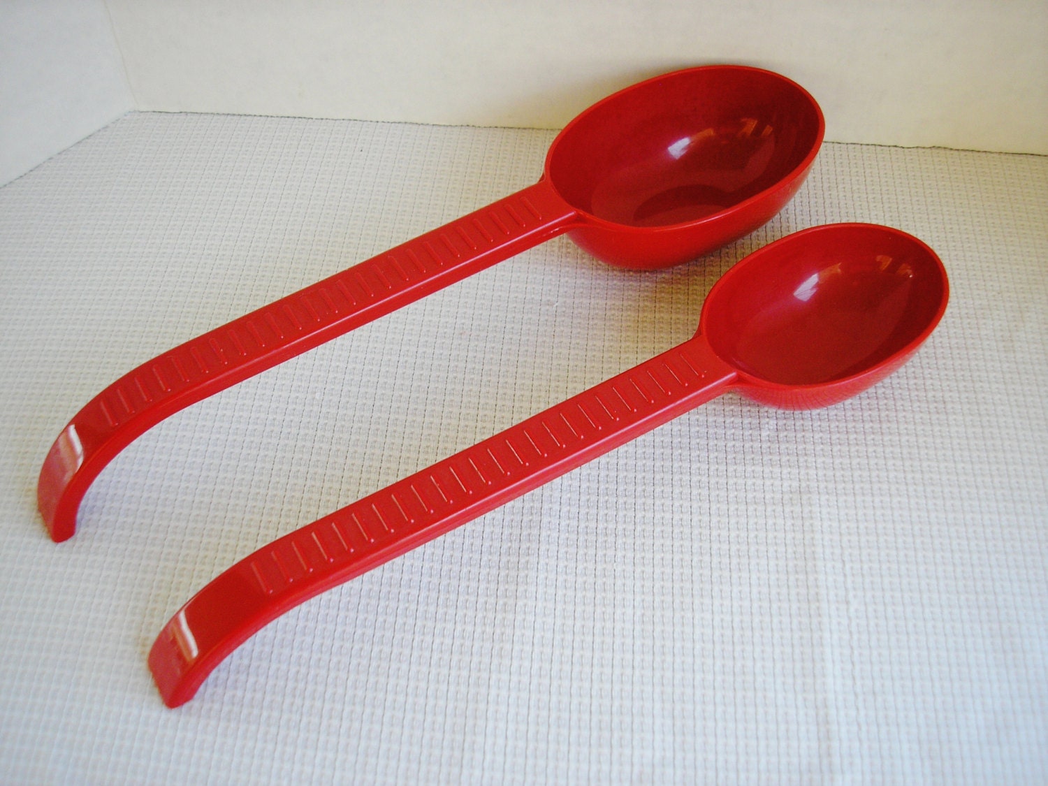 Weight Watchers Measuring Spoon Ladles 1Cup 1/2 Cup Nesting