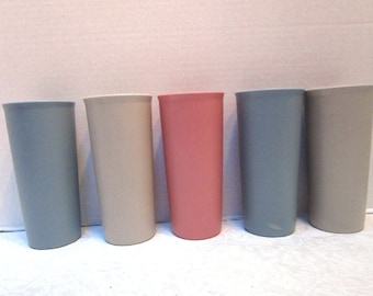 5 Vintage Tupperware Tumblers, Durable Drinking Glasses, Shabby Cottage Chic, Retro, Pastel Plastic Unbreakable, Blue Mauve Beige, Kids