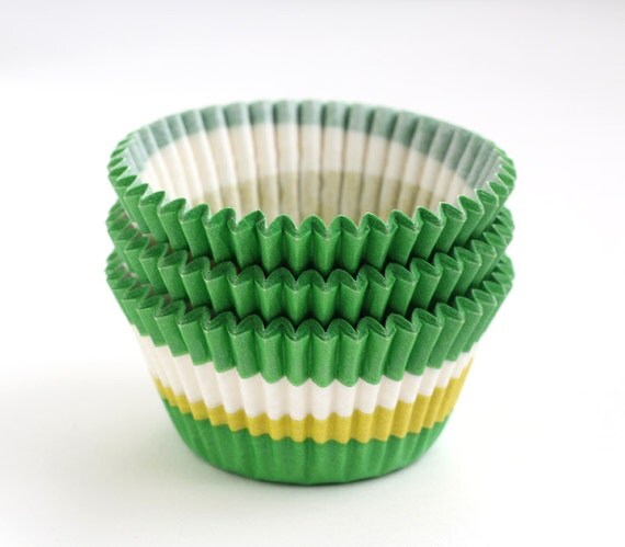 Green Retro Swirl Cupcake Liners (100) Il_570xn