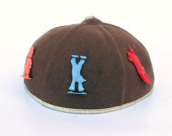1940s-50s Glenover Wool Felt Child's Beanie Cap with Cracker Jack Toys - Charms