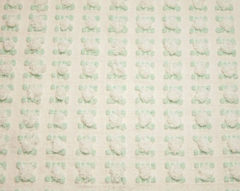 26 x 26 Inches - White Rosebud Morgan Jones Vintage Chenille Bedspread Fabric Piece