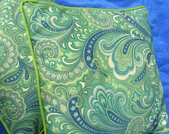 Pillow Cover, outdoor fabric, 18 x 18 inches, blue and green paisley pattern, contrast piping