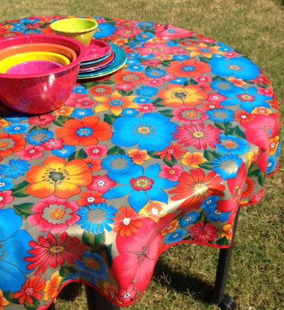60 Oil Cloth Tablecloth Round Flora GOLD Flowers NO