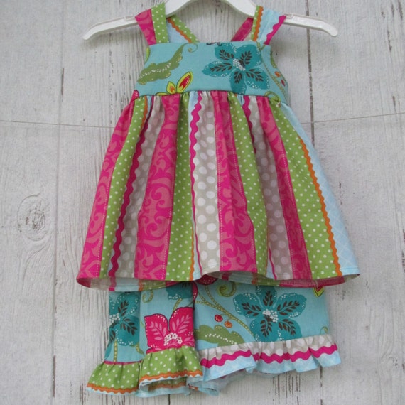 Items similar to Boutique Toddlers Sundress w/ Ruffled Shorts Size 3 ...