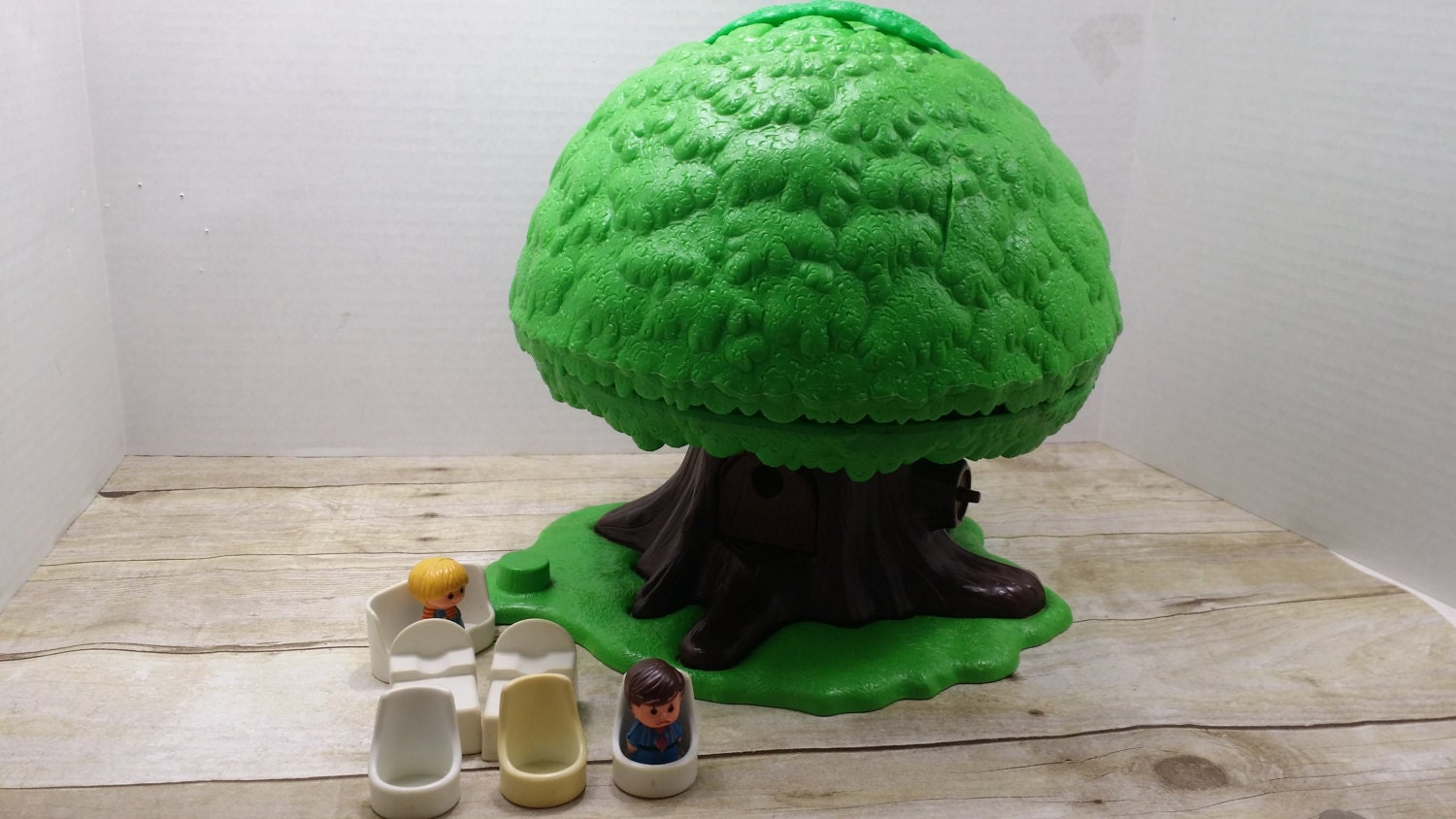 pop up tree toy